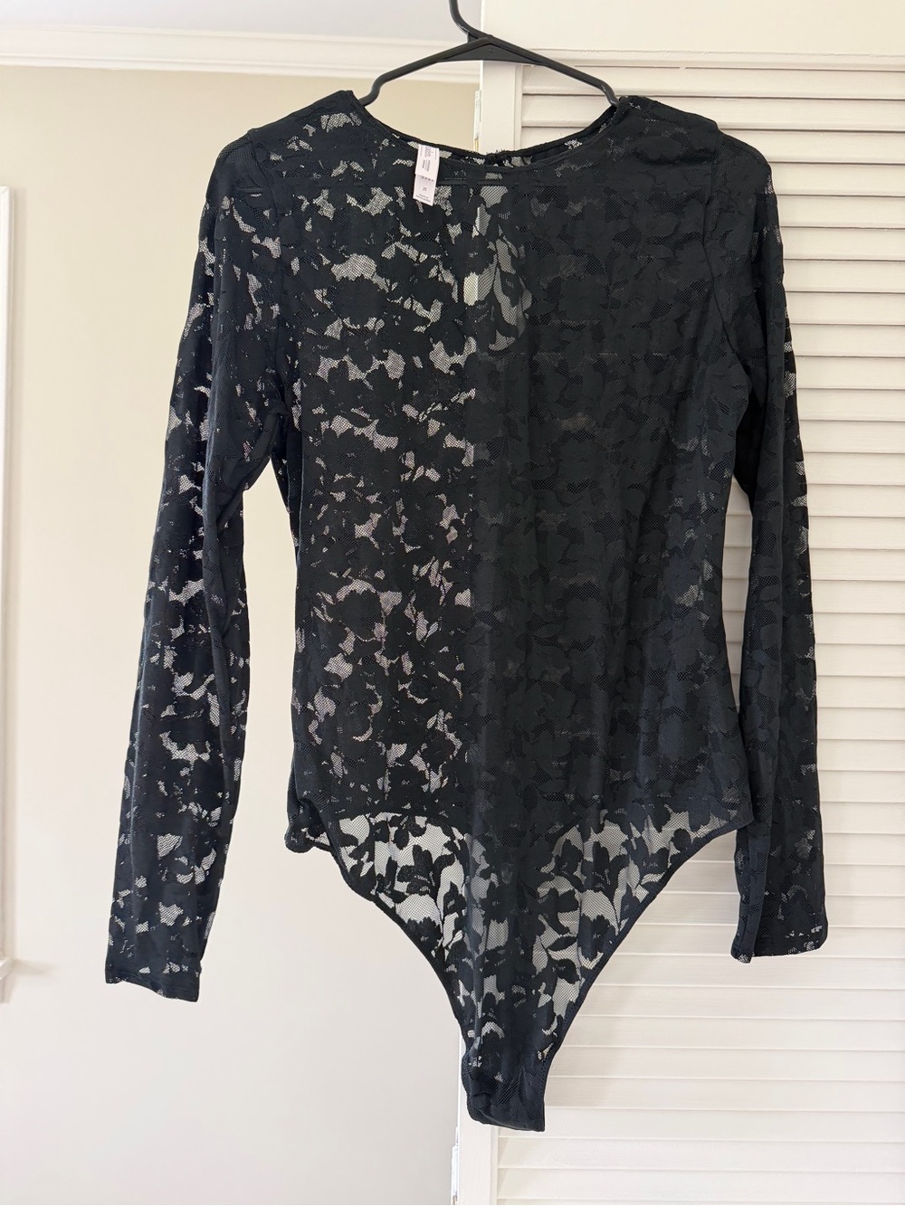 Auden Black Floral Lace Long-Sleeve Bodysuit